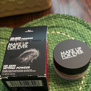 Makeup Forever HD Skin Setting Powder - Tan Golden brand new